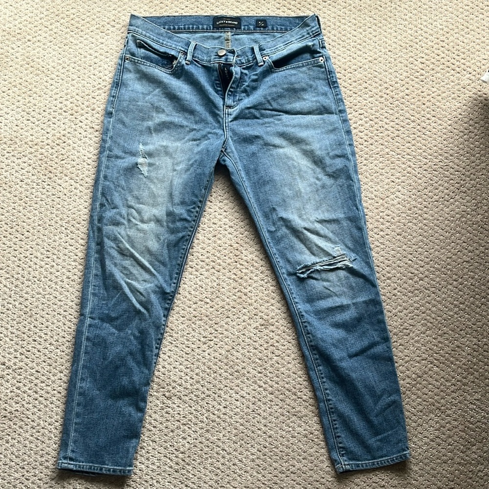Women’s Lucky Brand low rise jeans